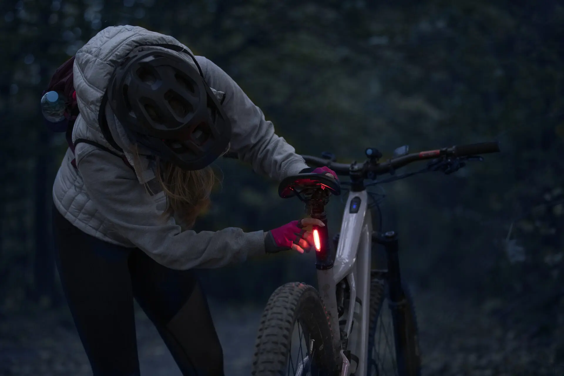 mountainbike baglygte