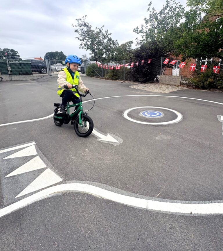 Tung trafik og ingen lyskryds – Hejls bygger sit eget cykelunivers